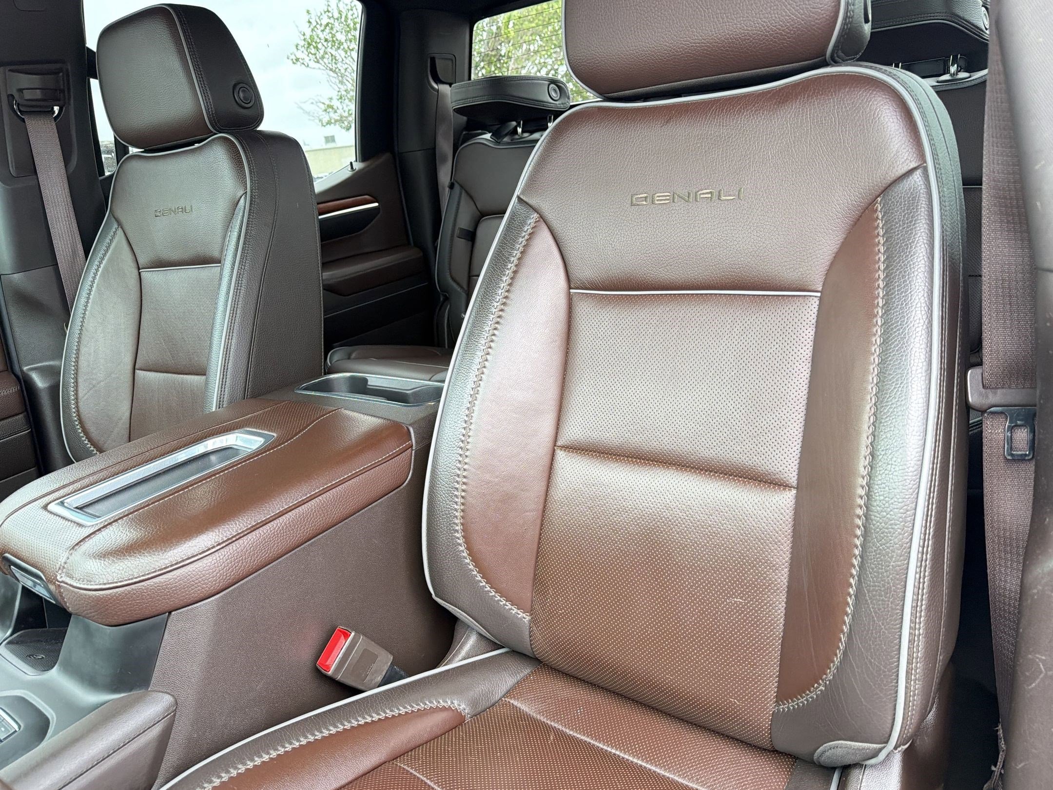 Used 2022 GMC Sierra 1500 Denali w/ Denali Reserve Package AWD/4WD image 25