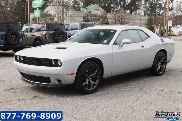 Used 2020 Dodge Challenger SXT w/ Blacktop Package image 3