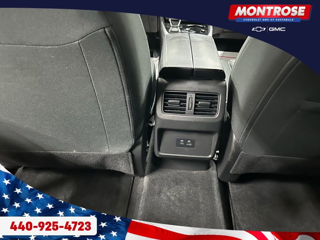 Used 2023 Nissan Rogue SV image 23