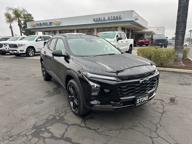 New 2026 Chevrolet Trax ACTIV w/ Driver Confidence Package FWD image 1
