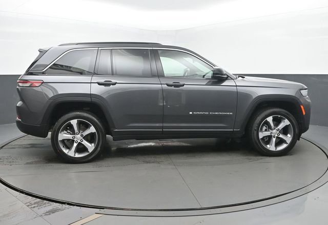 New 2026 Jeep Grand Cherokee Limited AWD/4WD image 6