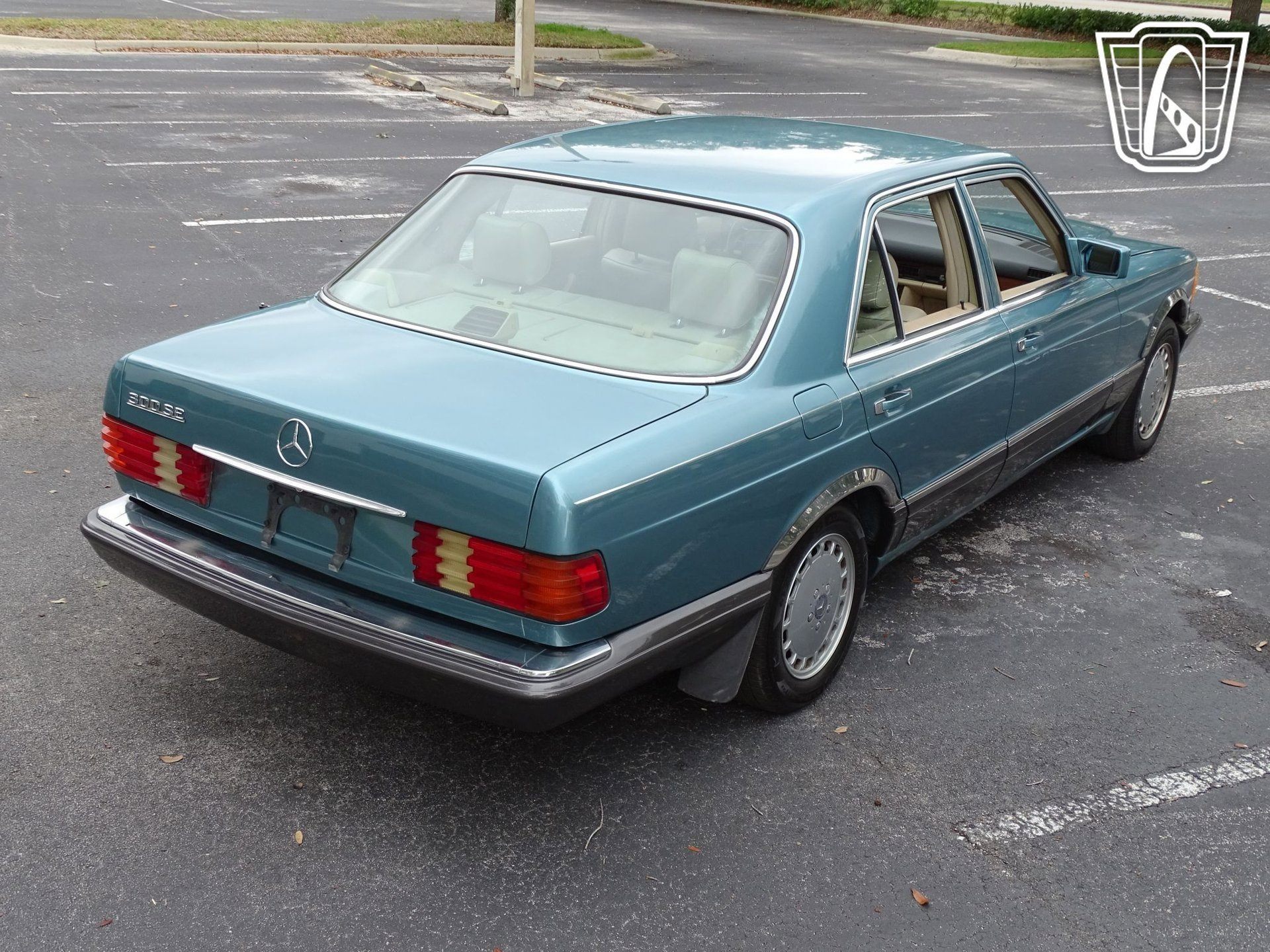 Used 1991 Mercedes-Benz 300 SE image 20