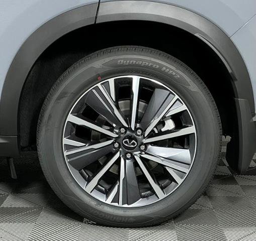 Certified 2027 INFINITI QX60 Luxe w/ Cargo Package FWD image 9