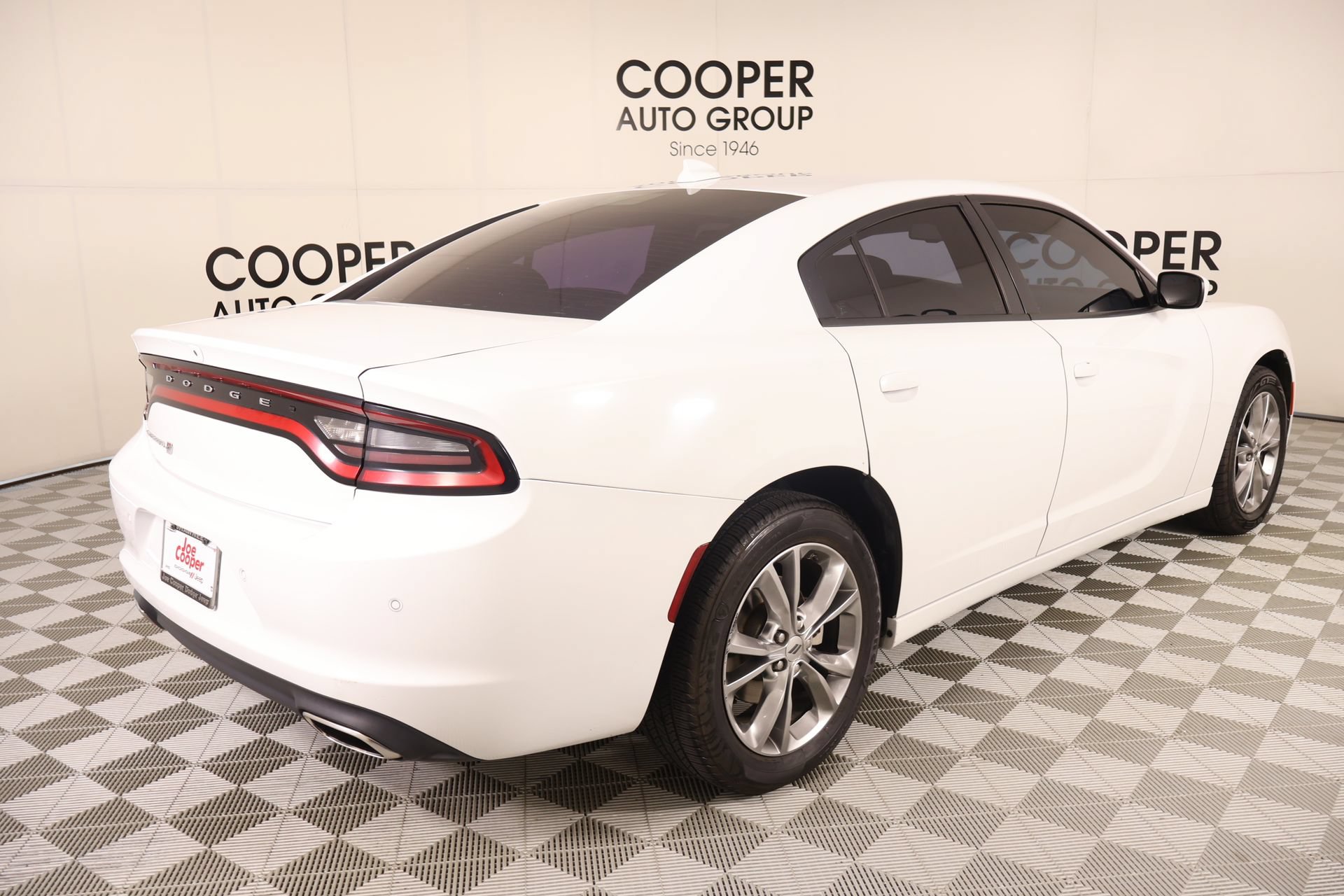 Used 2022 Dodge Charger SXT AWD/4WD image 19