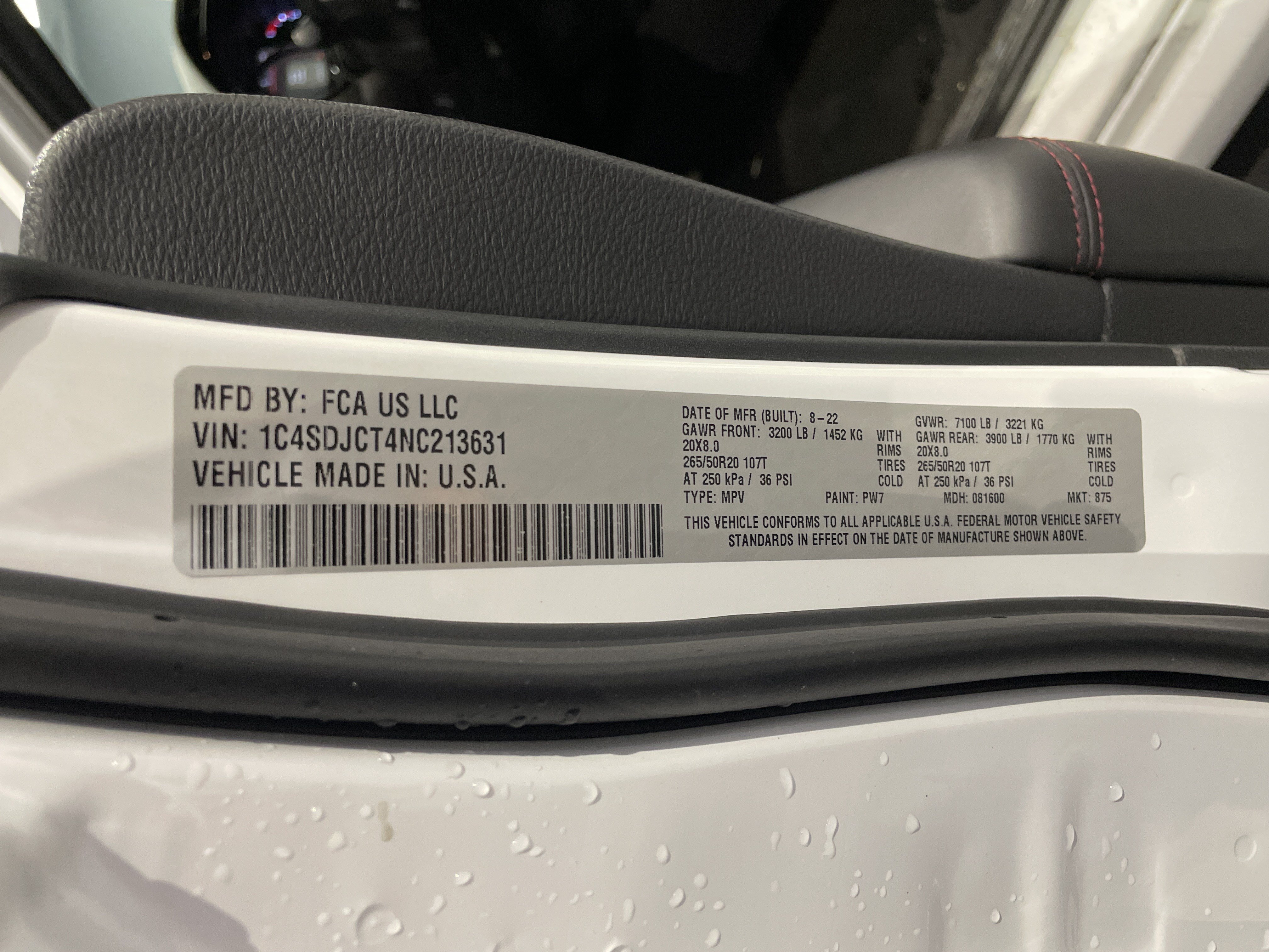Used 2022 Dodge Durango R/T w/ Blacktop Package AWD/4WD image 40