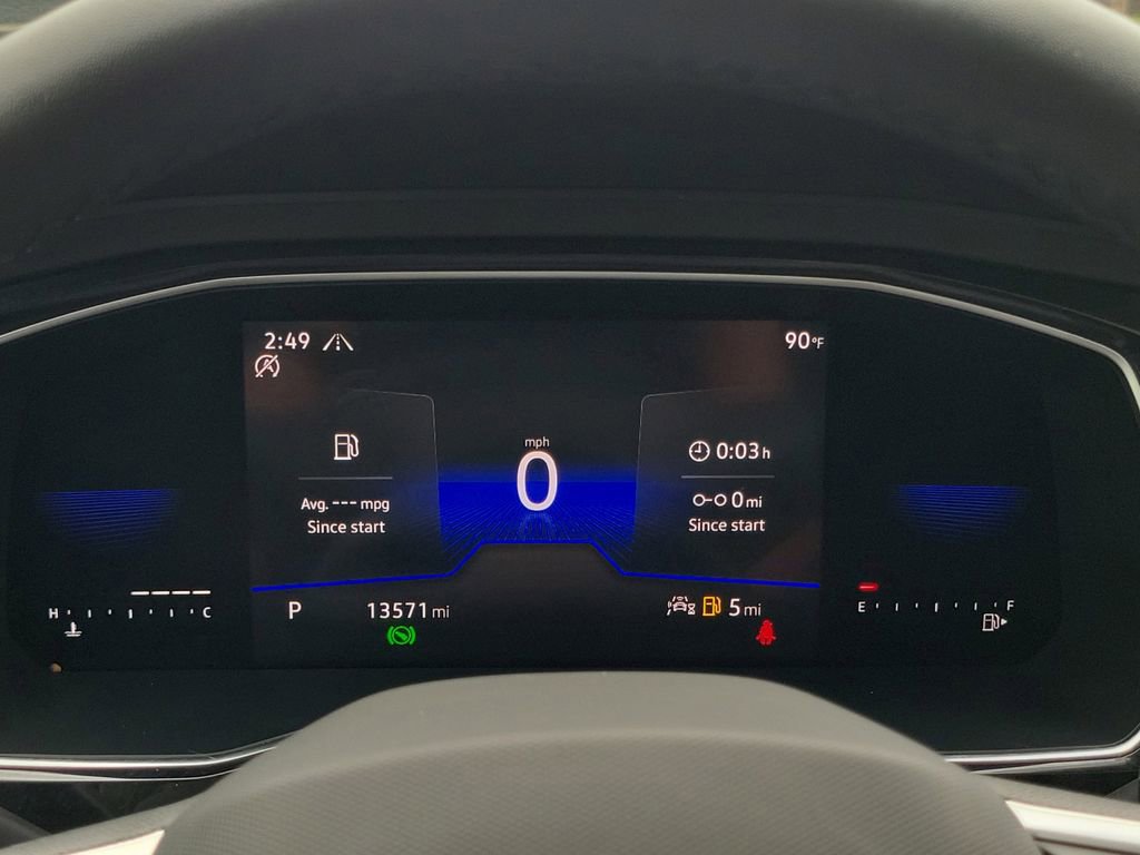 Certified 2023 Volkswagen Jetta SE FWD image 19