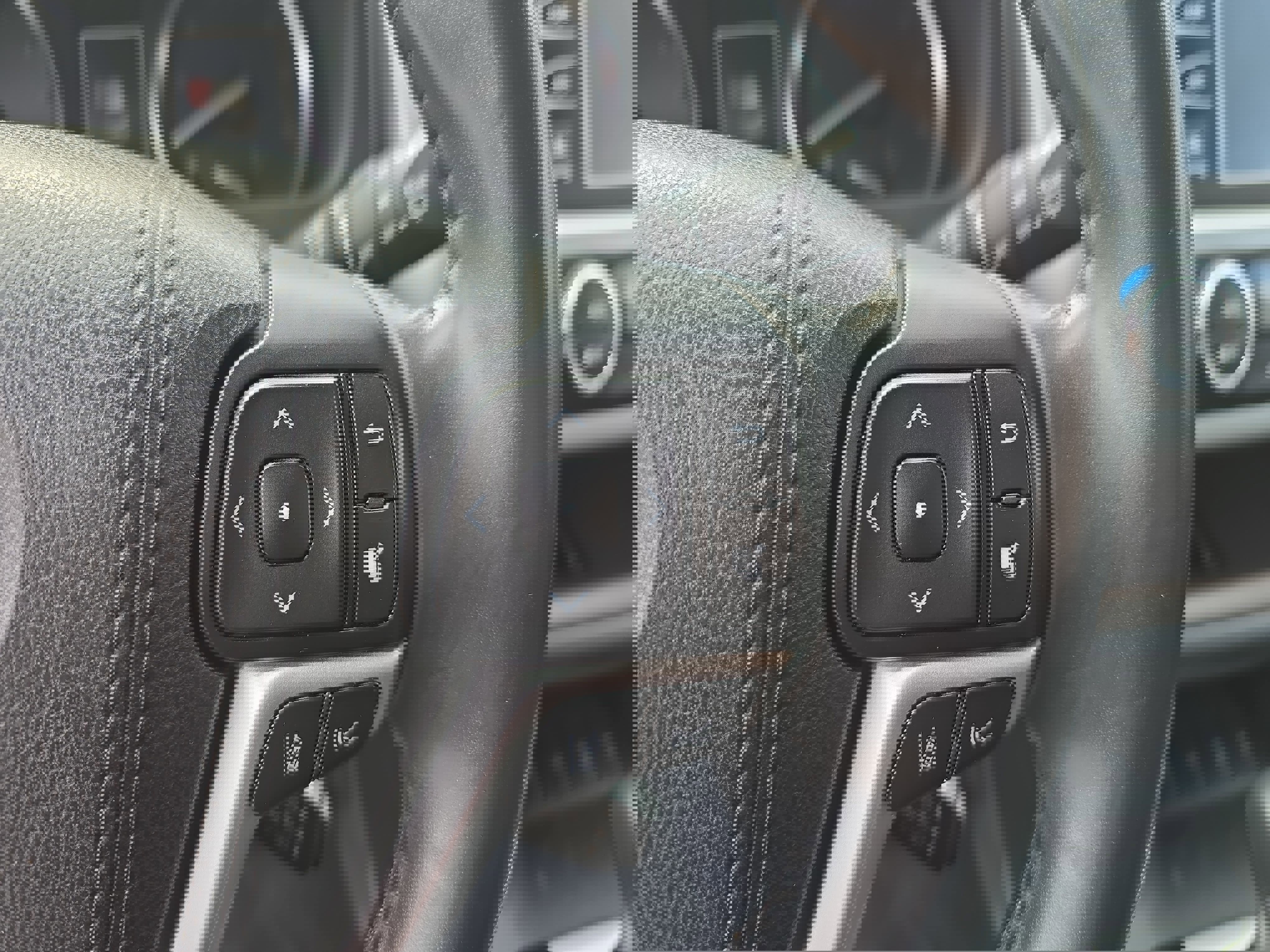 Used 2018 Toyota Highlander Limited image 20