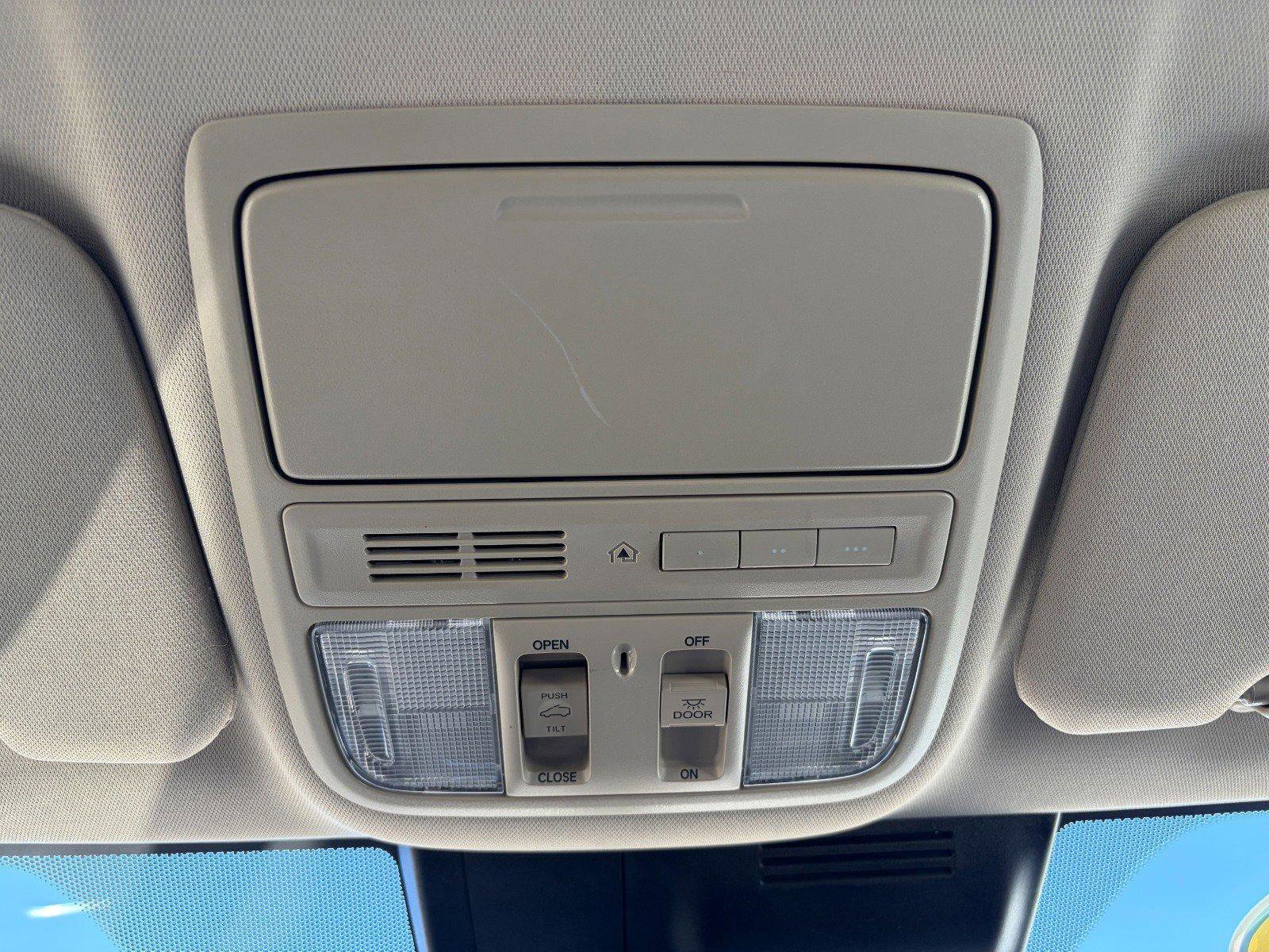 Used 2018 Honda CR-V EX-L image 16