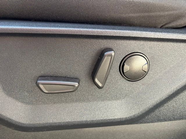 Used 2023 Ford F150 XLT w/ Equipment Group 302A High image 28