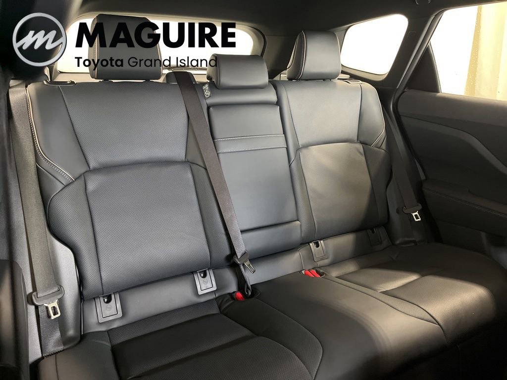 New 2026 Toyota Crown Signia image 31