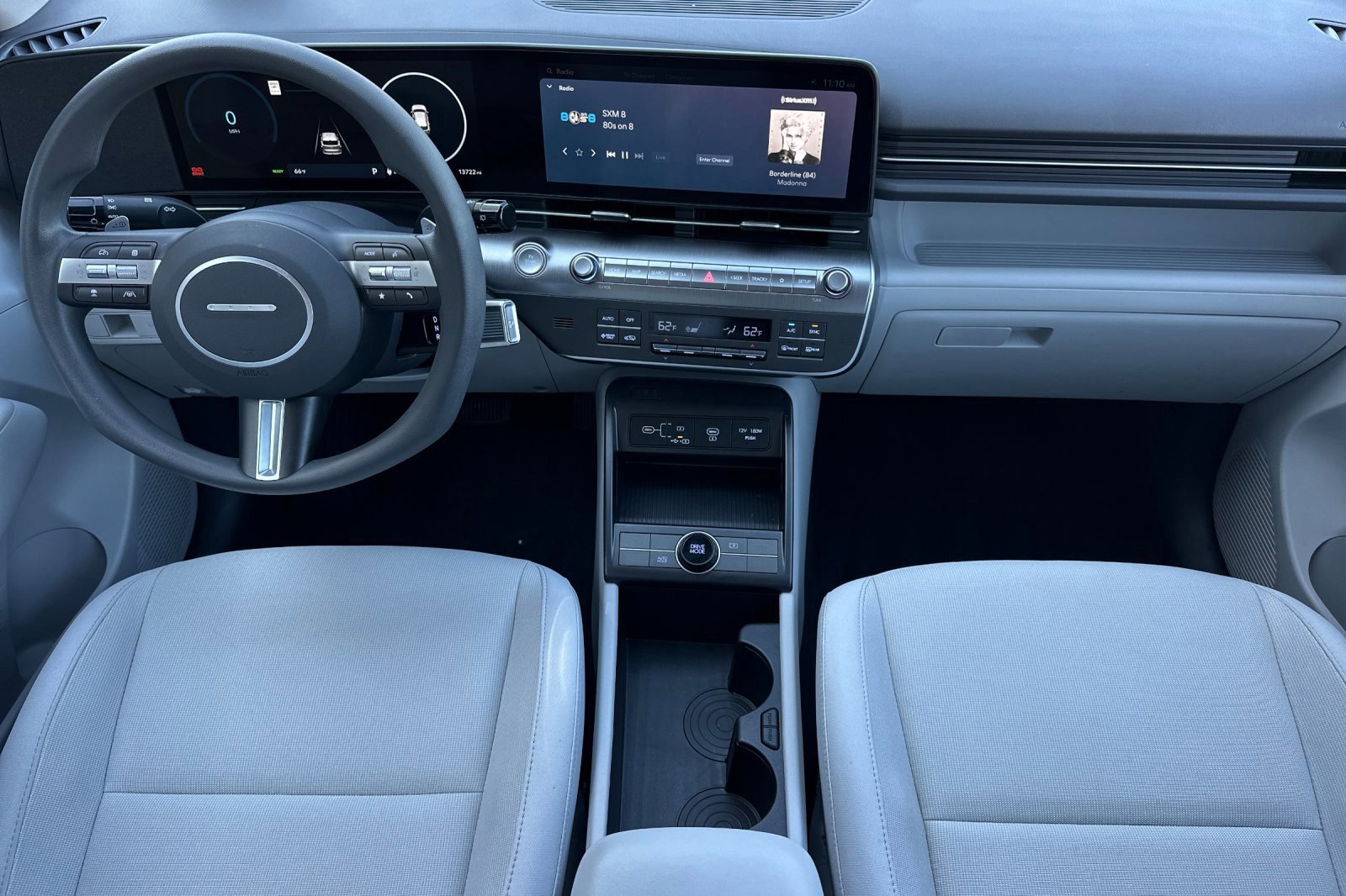 Used 2024 Hyundai Kona SE image 13