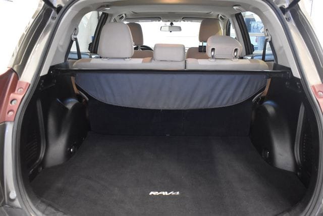 Used 2014 Toyota RAV4 XLE AWD/4WD image 16
