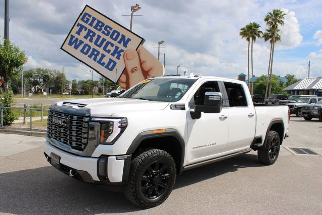 Used 2024 GMC Sierra 2500 Denali Ultimate image 1