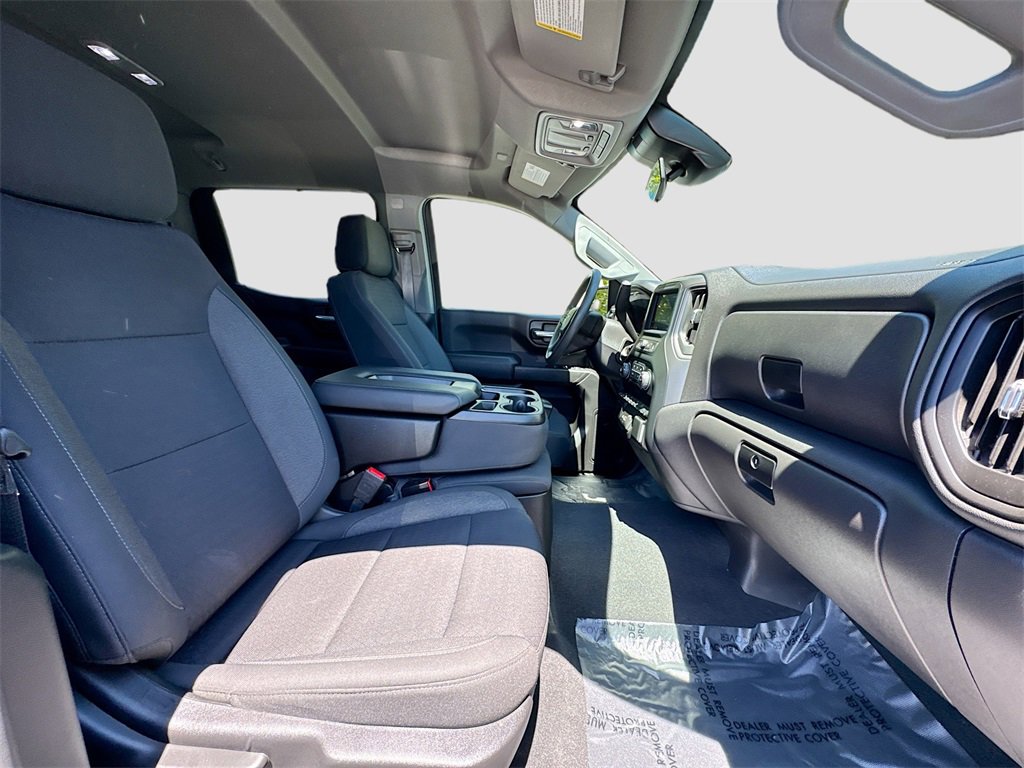 Used 2024 Chevrolet Silverado 1500 Custom Trail Boss w/ Turbomax Blackout Package image 26