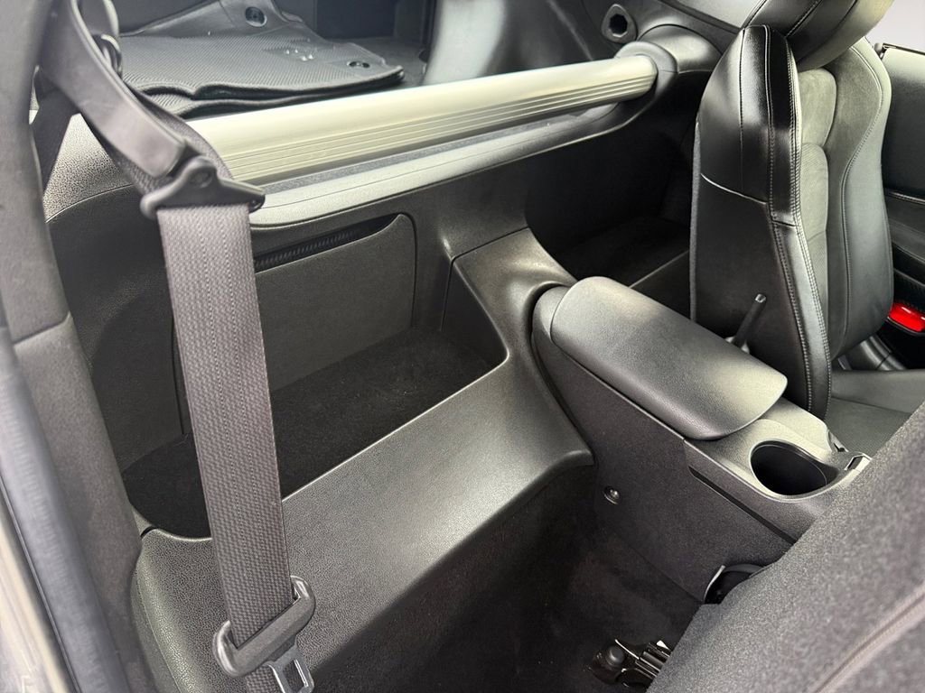 Certified 2023 Nissan Z Performance w/ Floor Mat Package (L93) image 31