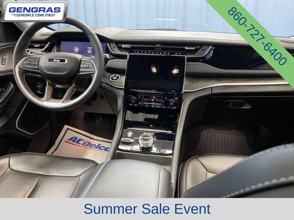Used 2023 Jeep Grand Cherokee 4WD 4xe image 40