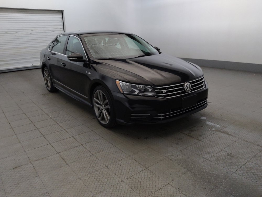 Used 2017 Volkswagen Passat 1.8T R-Line FWD image 13