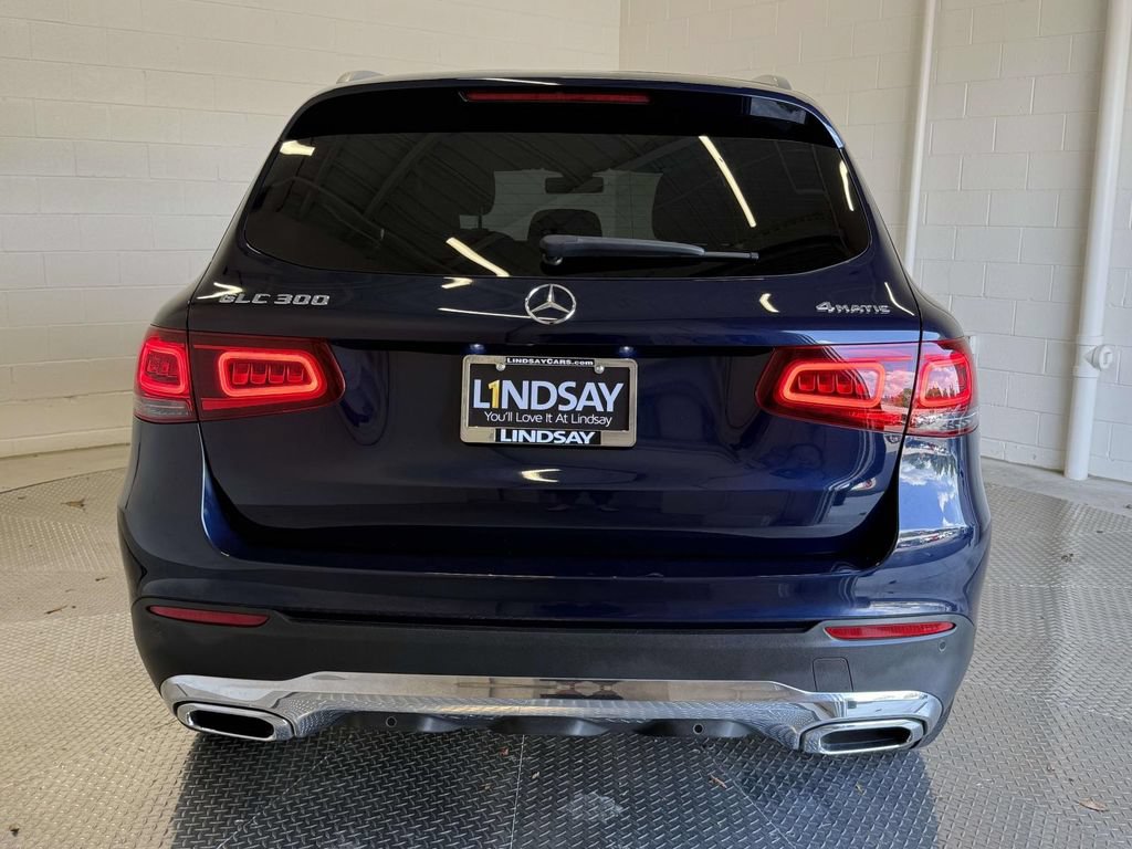 Used 2021 Mercedes-Benz GLC 300 4MATIC image 11