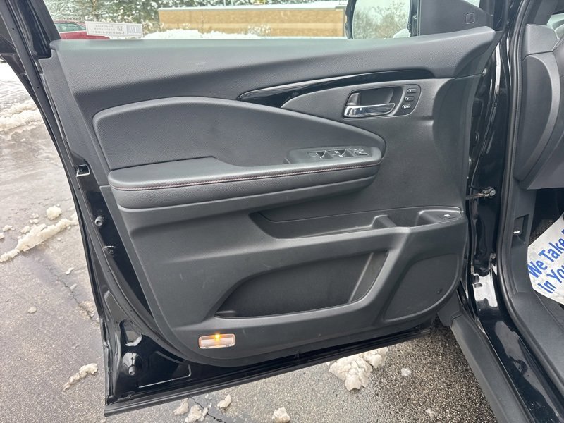 Used 2023 Honda Ridgeline Black Edition image 19