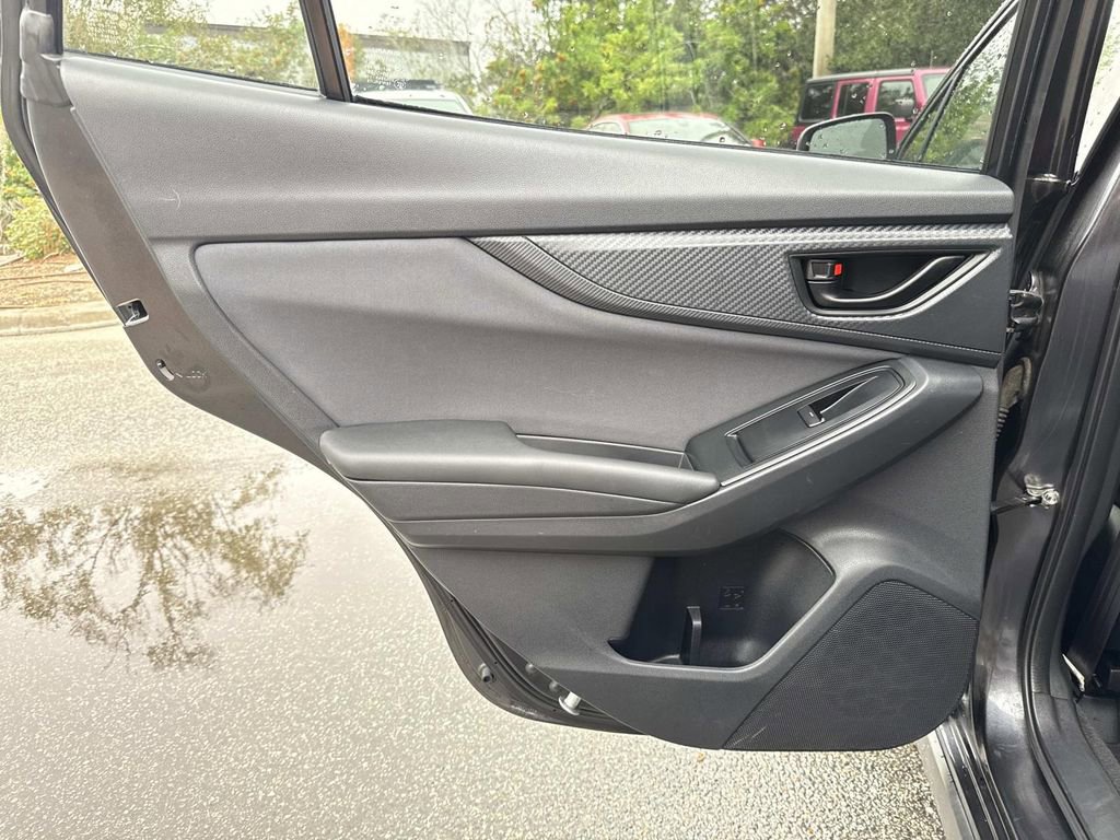 Used 2018 Subaru Crosstrek 2.0i Premium w/ Eyesight System image 13