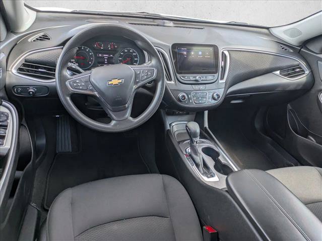 Used 2025 Chevrolet Malibu LT FWD image 15