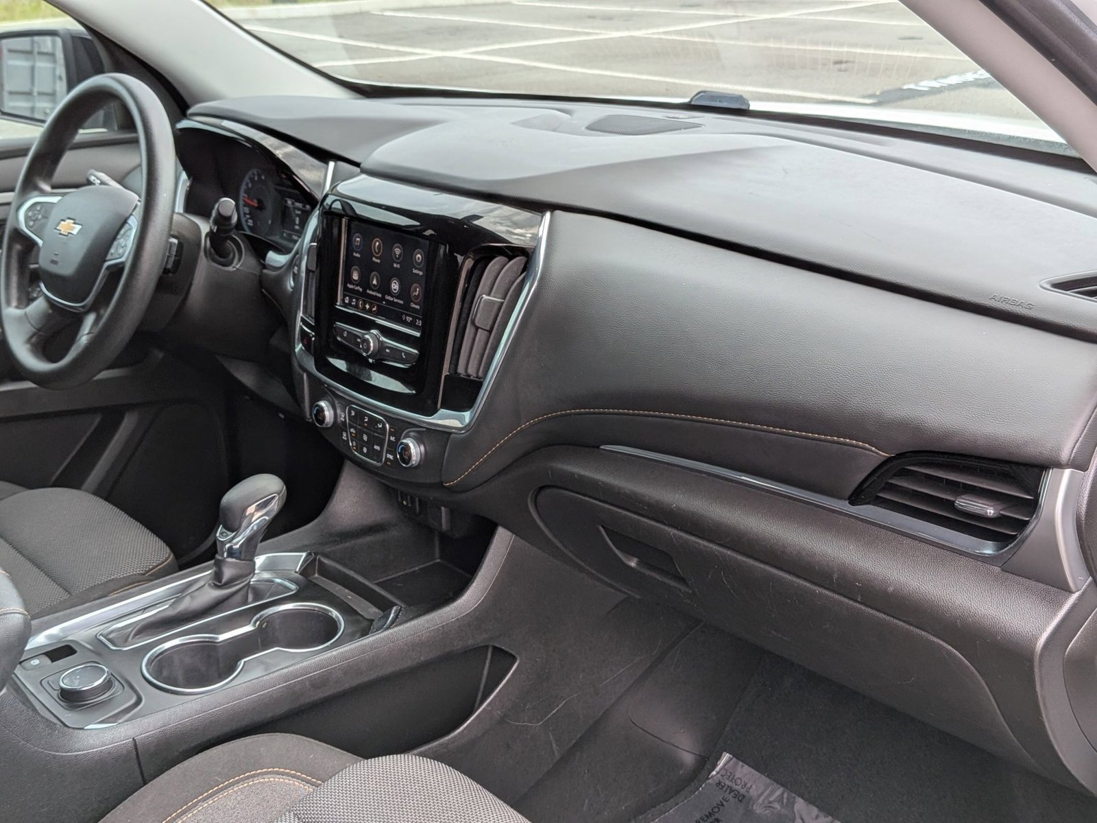 Used 2021 Chevrolet Traverse LS FWD image 21