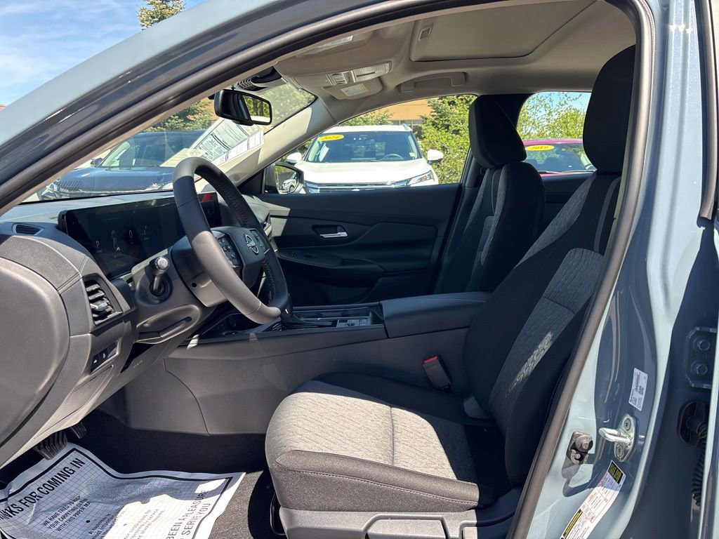 New 2026 Nissan Sentra SV w/ SV Convenience Package FWD image 10