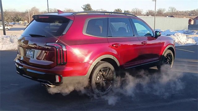 Used 2024 Kia Telluride EX X-Line image 3