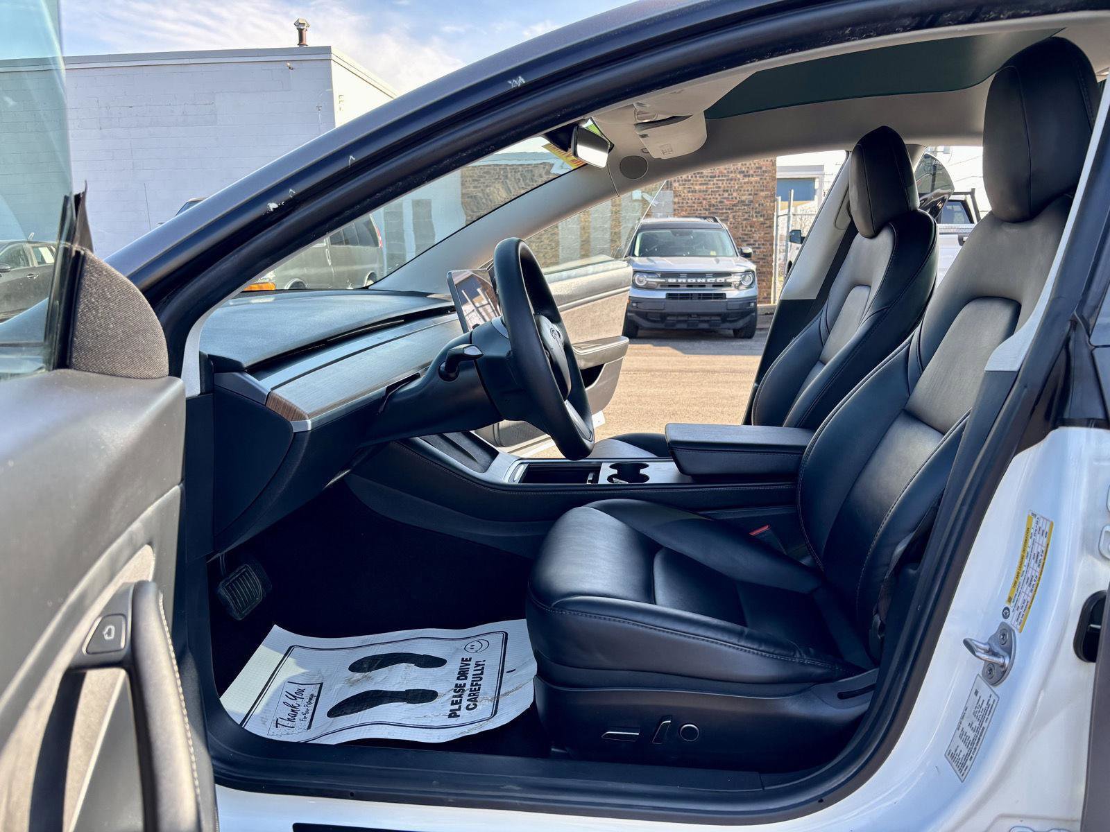 Used 2021 Tesla Model 3 Long Range image 2