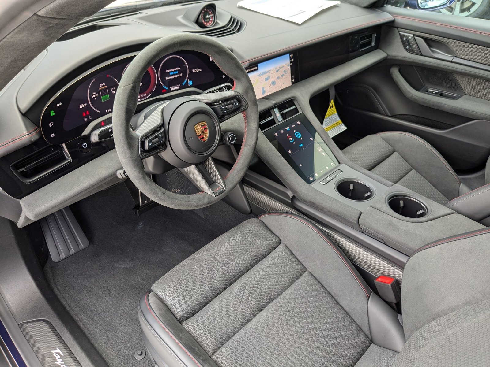 New 2025 Porsche Taycan GTS AWD/4WD image 4