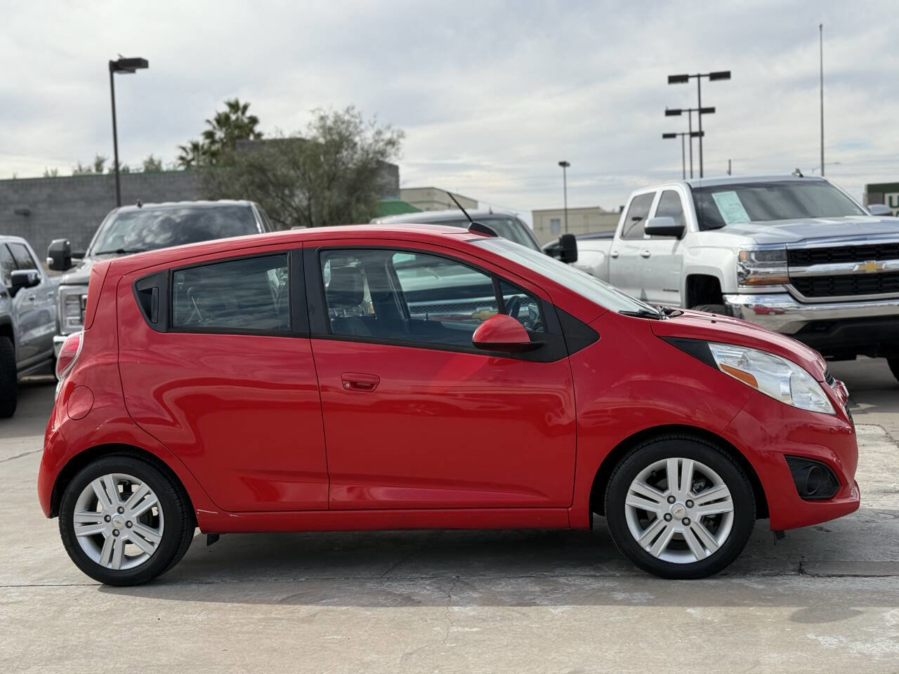 Used 2015 Chevrolet Spark LT image 19