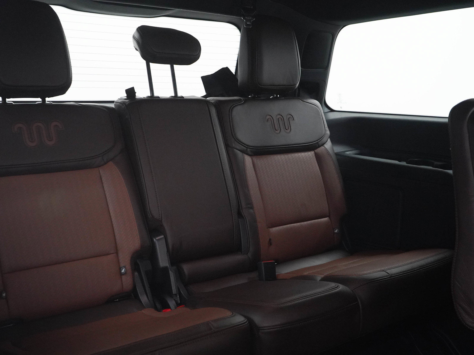 Used 2025 Ford Expedition King Ranch AWD/4WD image 13
