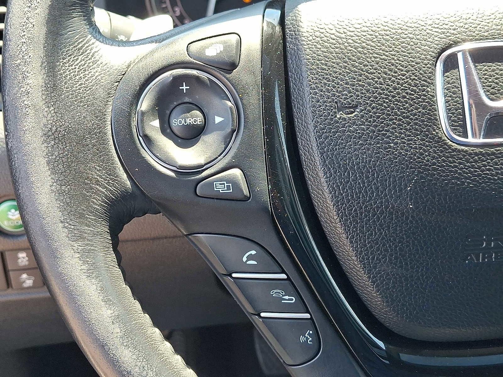 Used 2017 Honda Pilot Touring image 24