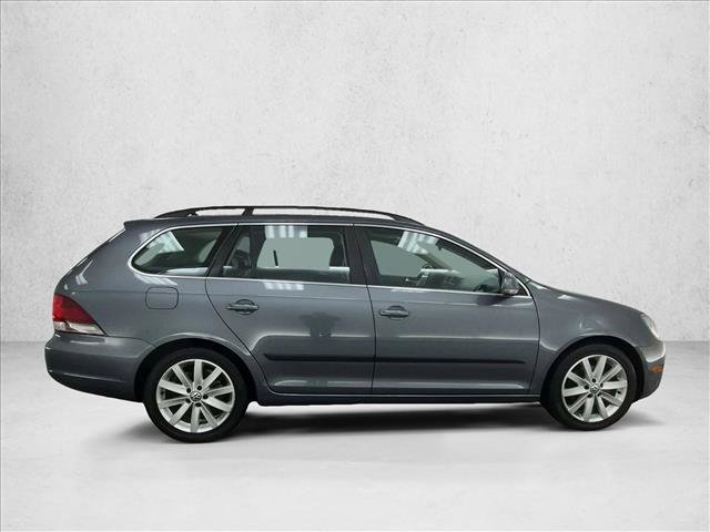 Used 2013 Volkswagen Jetta SE FWD image 4