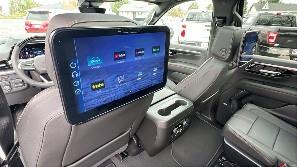 New 2025 Chevrolet Suburban RST w/ Advanced Technology Package image 20