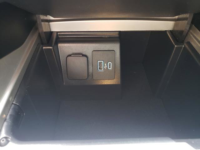 Used 2021 Ford Explorer XLT image 20