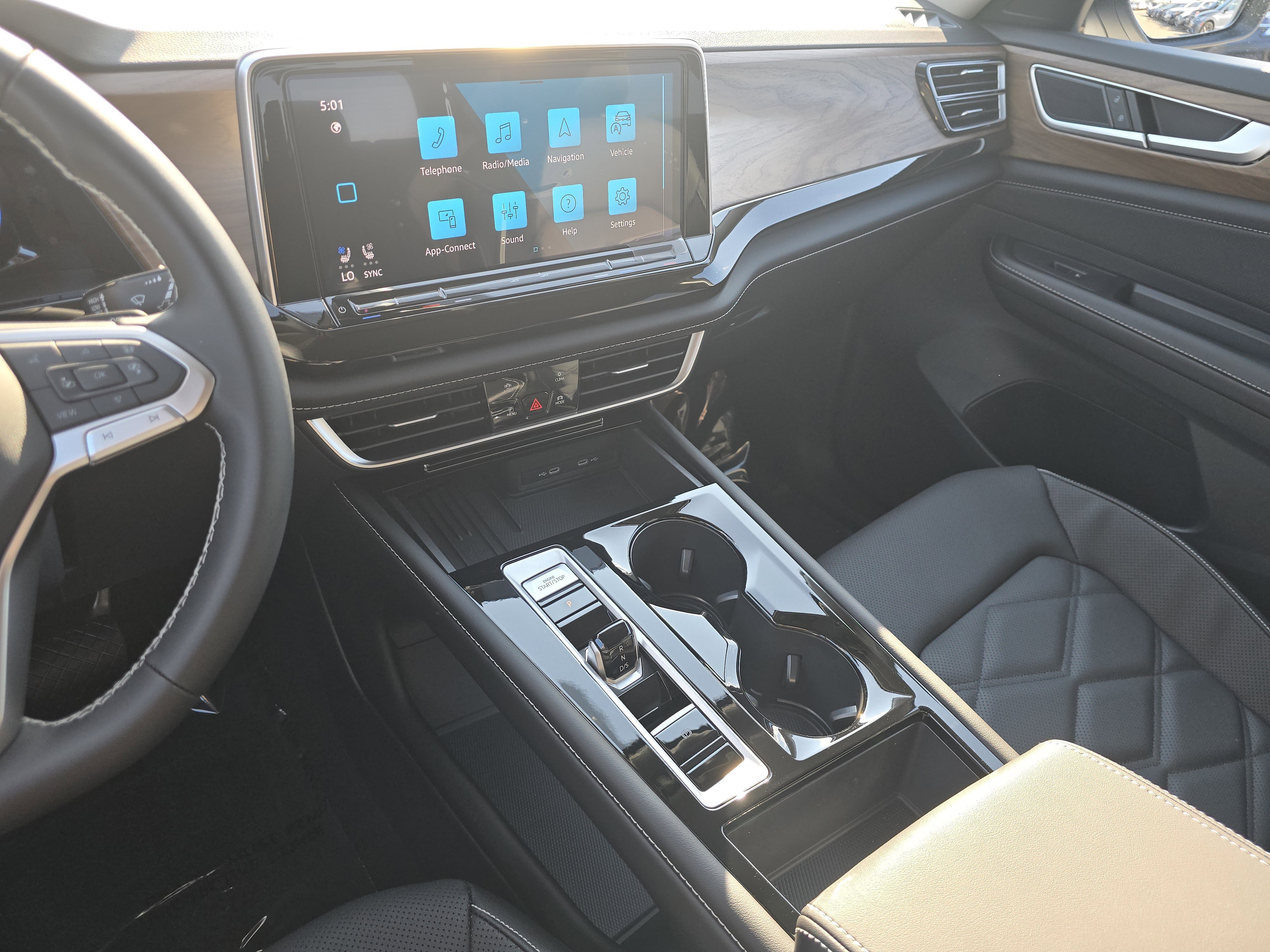 New 2026 Volkswagen Atlas SE image 23