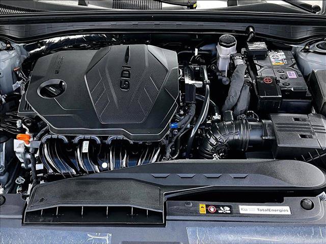 Used 2025 Kia K5 GT-Line w/ GT-Line Premium Package FWD image 11
