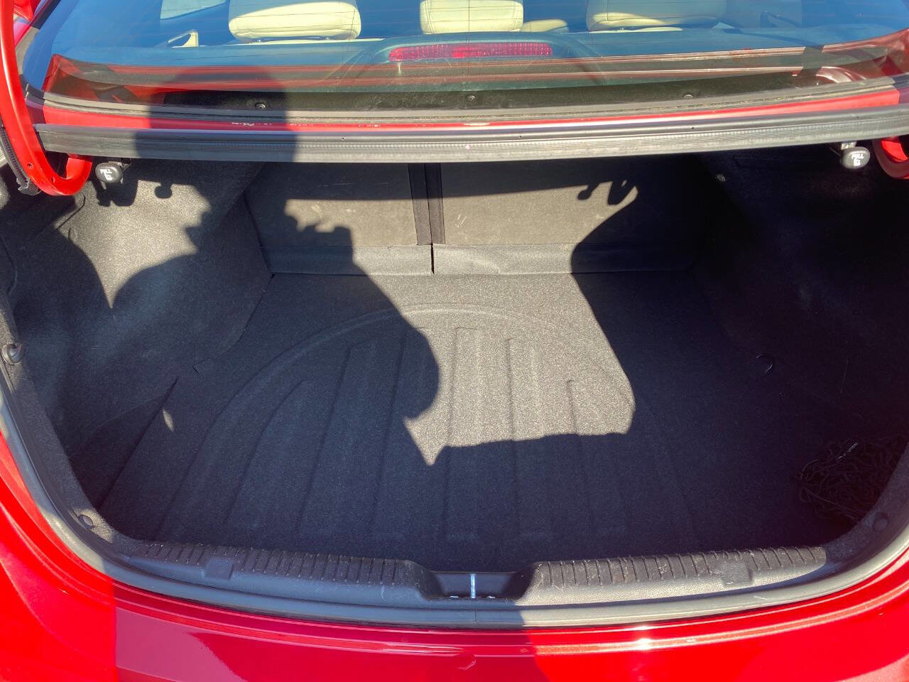 Used 2013 Hyundai Elantra GLS w/ Preferred Pkg image 25