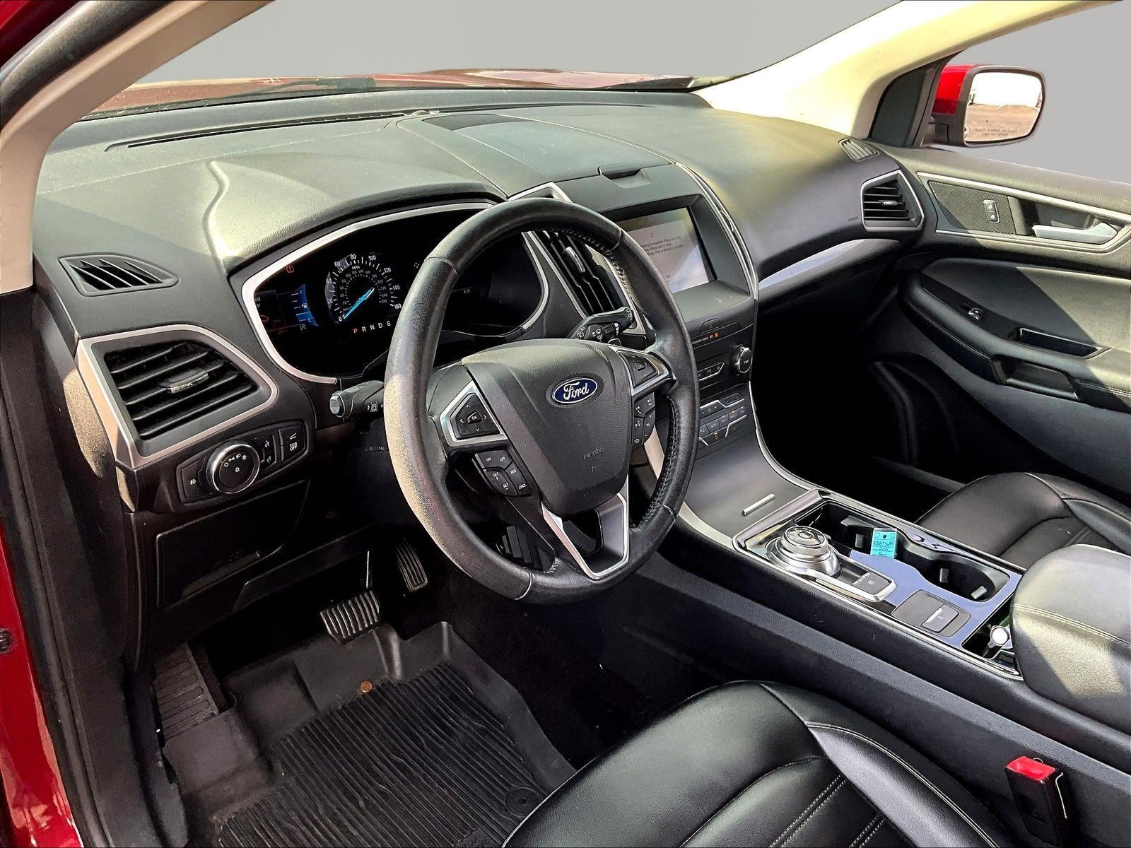 Used 2019 Ford Edge SEL w/ Equipment Group 201A AWD/4WD image 17