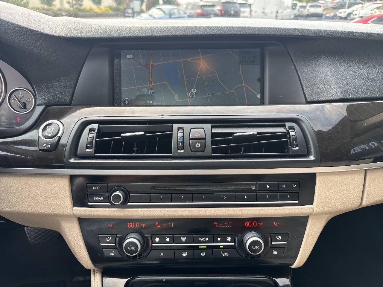 Used 2012 BMW 528i xDrive Sedan AWD/4WD image 35