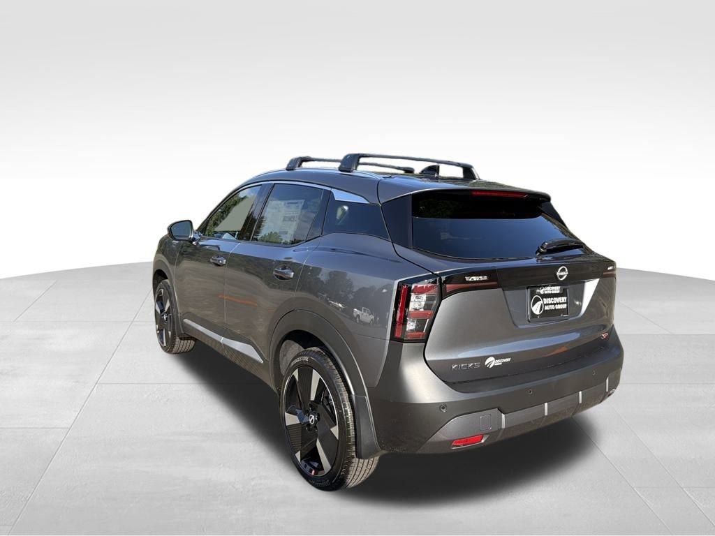 New 2026 Nissan Kicks SR image 4