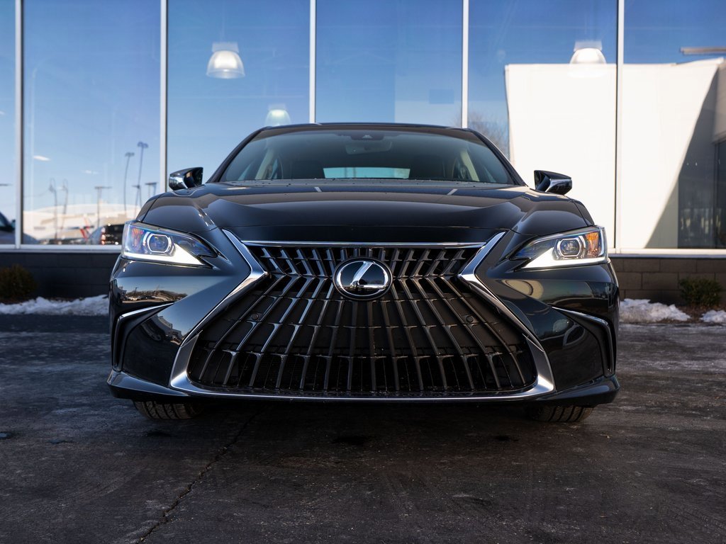New 2025 Lexus ES 350 w/ Premium Package image 2