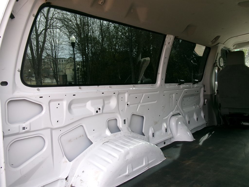 Used 2011 Ford E-150 and Econoline 150 w/ PWR Group RWD image 10
