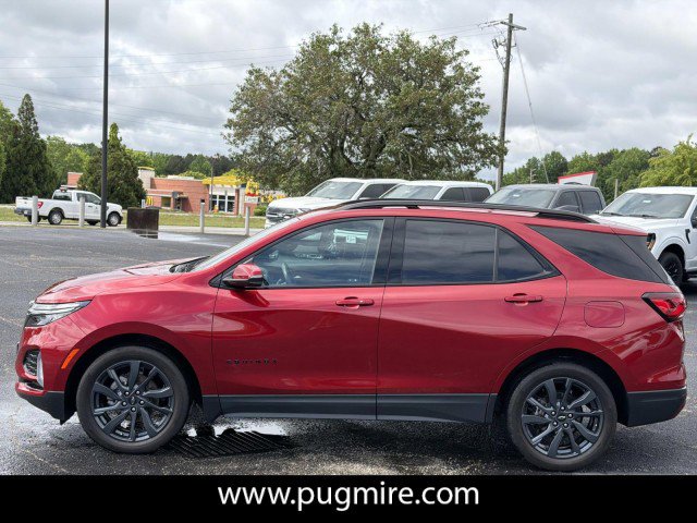 Used 2022 Chevrolet Equinox RS w/ Infotainment Package FWD image 4