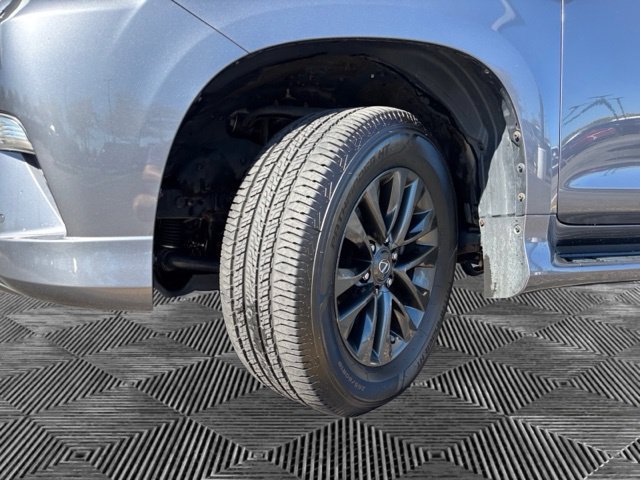Used 2020 Lexus GX 460 Premium w/ Premium Package AWD/4WD image 30