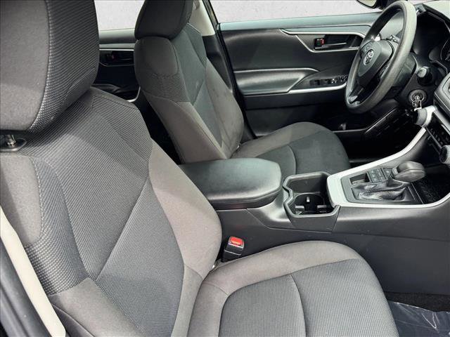 Certified 2023 Toyota RAV4 LE AWD/4WD image 19