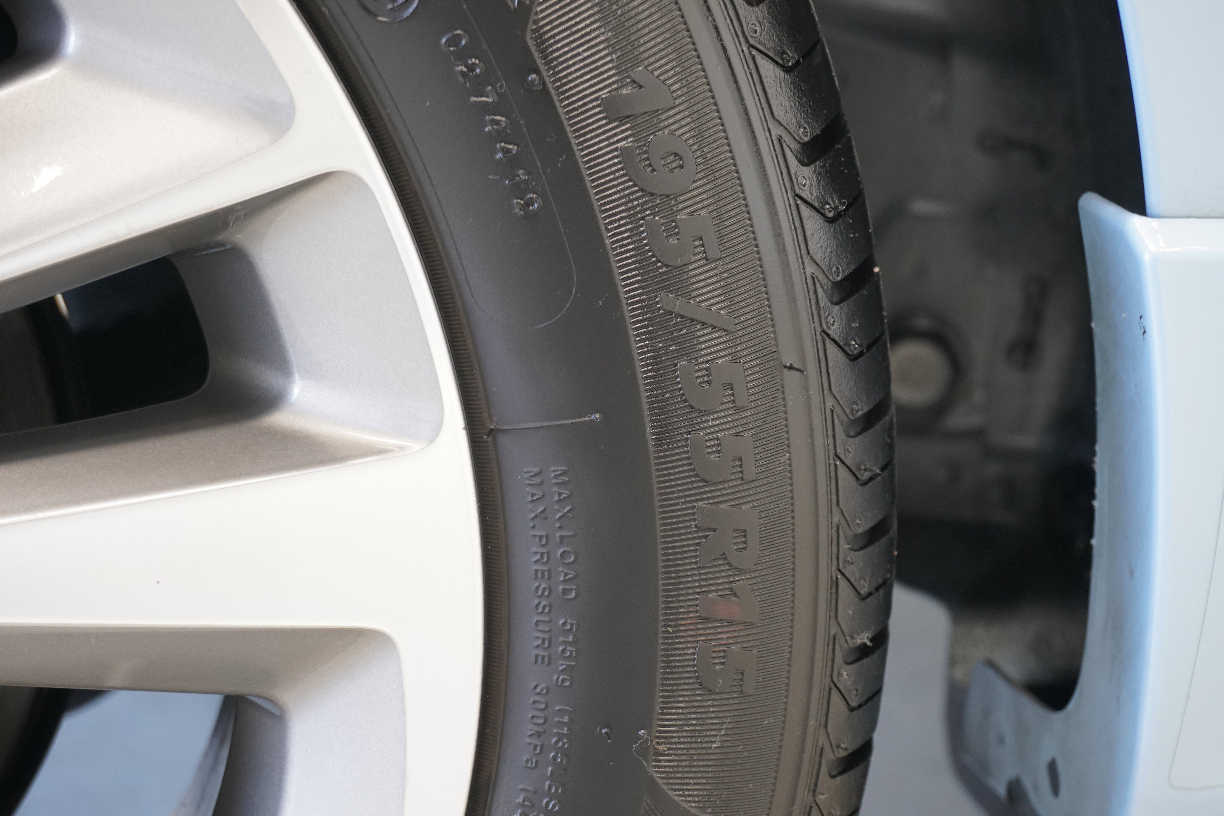 Used 2016 Chevrolet Spark LT image 24