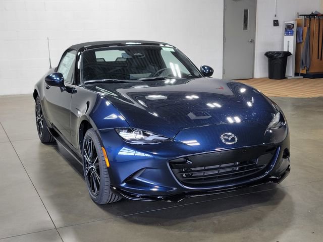 New 2026 MAZDA MX-5 Miata Grand Touring w/ Appearance Package RWD image 4
