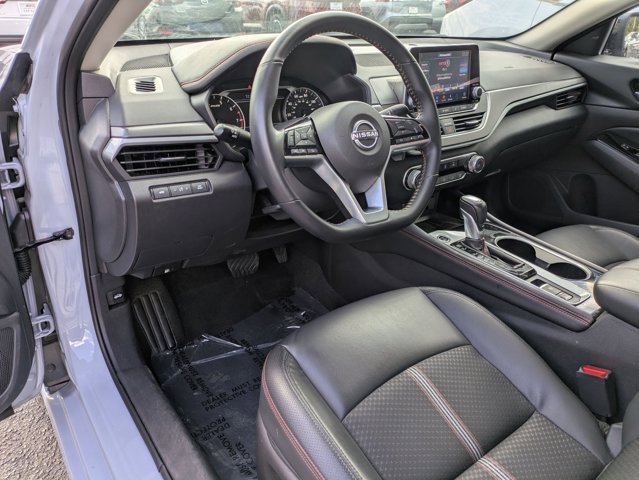 Used 2025 Nissan Altima 2.5 SR image 14